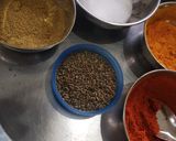 તીખા ગાંઠિયા (Spicy Ganthiya Recipe In Gujarati) રેસીપી સ્ટેપ2ફોટો