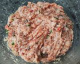 รูปขั้นตอนการทำที่ 2 ของ เกี๊ยวน้ำหมูกุ้งสับ