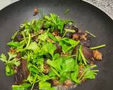 เลือดหมูผัดขึ้นฉ่าย วิธีทำสูตร 4 รูป