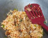 Foto langkah ke 5 dari resep Nasi Goreng Bumbu Mie Aceh.