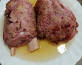 Foto del paso 7 de la receta: Codillo asado con trigueros y setas