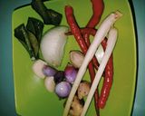 Foto langkah ke 3 dari resep Steamboat tomyum.