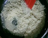 A picture of step 2 of Kaju katli.