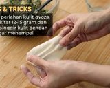 Foto langkah ke 5 dari resep Gyoza Ayam Devina Hermawan.