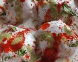 A picture of step 4 of Dahi vada.
