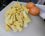 รูปขั้นตอนการทำที่ 1 ของ หน่อไม้ผัดไข่