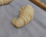 Foto del paso 9 de la receta: Medialunas