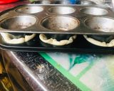A picture of step 5 of Whosayna’s Popitz/Pizza Cuppies.