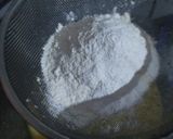 A picture of step 1 of Banana cake.