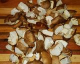 A picture of step 3 of Mike's Savory Southern Onion Mushroom Gravy.