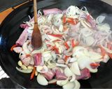 Foto del paso 4 de la receta: Discada de carnes con mejillones