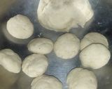 मैदे और आटे की पूरी(maida aur aate ki poori recipe in hindi) रेसिपी चरण 1 फोटो