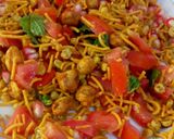 A picture of step 3 of Mix bhel.