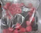 Foto langkah ke 8 dari resep Membekukan buah Blueberry&Strawberry #frozenfruit.