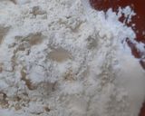 صورة لخطوة 1 من وصفة كرواصۃ منزليۃ بحشوۃ شكلاطۃ و كريمۃ اللوز