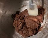 Foto del passaggio 7 della ricetta Cornetti sfogliati alla vaniglia variegati al cacao🥐