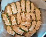 Foto del passaggio 2 della ricetta Zucchine Ripiene Ricotta Pomodori Secchi Capperi Prosciutto Cotto Scamorza Affumicata