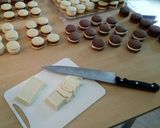 Foto del paso 10 de la receta: Alfajores bombón ¡Caseros!