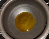 A picture of step 2 of Kadhi pakoda.