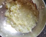 A picture of step 1 of Bottle gourd bhartha.