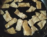Foto del paso 1 de la receta: Huevo con duras