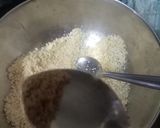 A picture of step 2 of Bedmi puri.
