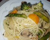 Foto del paso 4 de la receta: Spaghetini con verduras