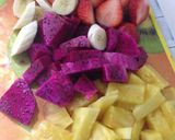 Foto del paso 1 de la receta: Surtido de Ensalada con Frutas!!