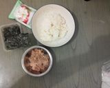 Foto langkah ke 2 dari resep Sarapan Keluargaku : SIMPLY ONIGIRI.