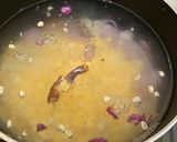 Foto langkah ke 4 dari resep Sayur Bayam Kunci Kuah Bening.