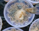 Gambar langkah 6 resipi Puding Laici Sirap.