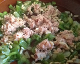 Foto del paso 2 de la receta: Arroz al horno con atún