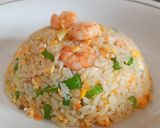 Foto langkah ke 3 dari resep Nasi Goreng Udang Telur.