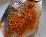 Gambar langkah 1 resipi Ikan Bawal Emas Masak Sweet Sour.