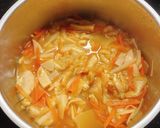 A picture of step 3 of Bamboo shoot rice.
