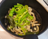 Foto del paso 3 de la receta: Solomillo de cerdo en salsa de verduras