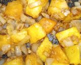 A picture of step 3 of Chicken curry with mango.