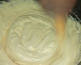 A picture of step 2 of Sallah Cupcakes.