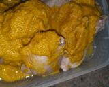 Foto langkah ke 3 dari resep Ayam Kunyit Tumis Basah.