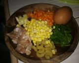 Foto langkah ke 1 dari resep Mpasi sup macaroni ayam.