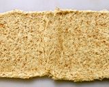 A picture of step 2 of Bread jam roll.