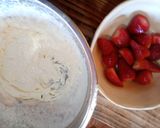 Foto del paso 4 de la receta: Frutillas con Crema🍓
