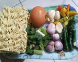 Foto langkah ke 1 dari resep Mie Jawa Cabe hijau.