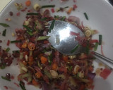 Foto langkah ke 4 dari resep Telur Dadar Sambal Matah.