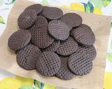 Foto del passaggio 4 della ricetta Biscotti cioccolato e pepe nero di Sarawak