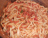 Foto del paso 6 de la receta: Espaguetis con salsa de tomate y jamón molido