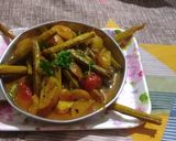 आलू सहजन की सब्जी (aloo sahjan ki sabzi recipe in Hindi) रेसिपी चरण 2 फोटो