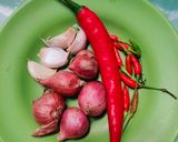 Foto langkah ke 1 dari resep Oseng terong ungu.