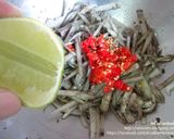 รูปขั้นตอนการทำที่ 3 ของ ตำแตงร้านน้ำปู