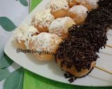 Foto langkah ke 6 dari resep Donat sate /donuts satay, cemilan anak.